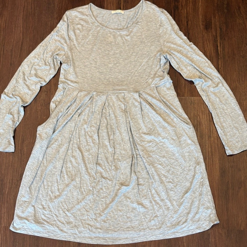 Heather Gray Long Sleeve Pleated Empire Waist T Shirt Dress with Pockets Large